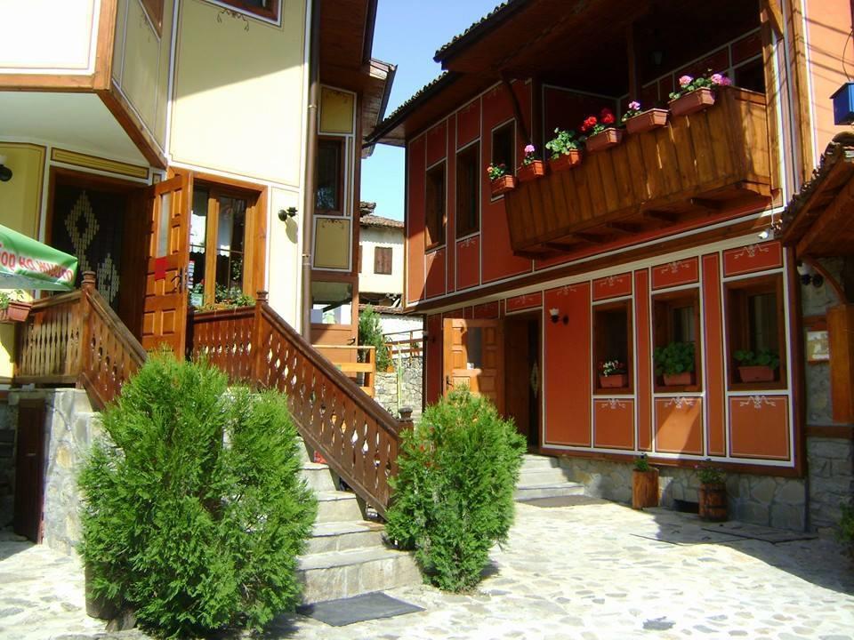 Guest House Todorini Kashti โคปริฟชทิทซา ภายนอก รูปภาพ