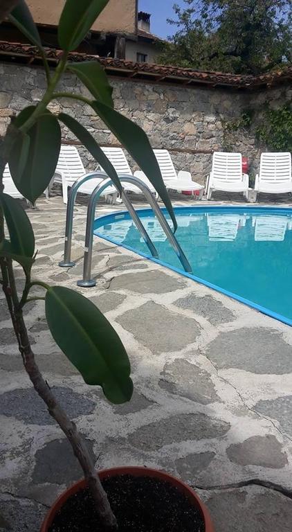 Guest House Todorini Kashti โคปริฟชทิทซา ภายนอก รูปภาพ