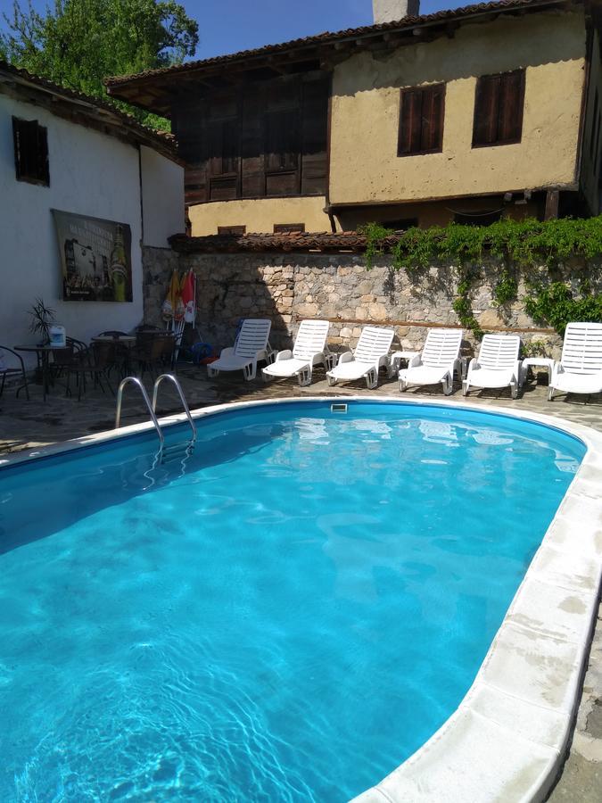 Guest House Todorini Kashti โคปริฟชทิทซา ภายนอก รูปภาพ